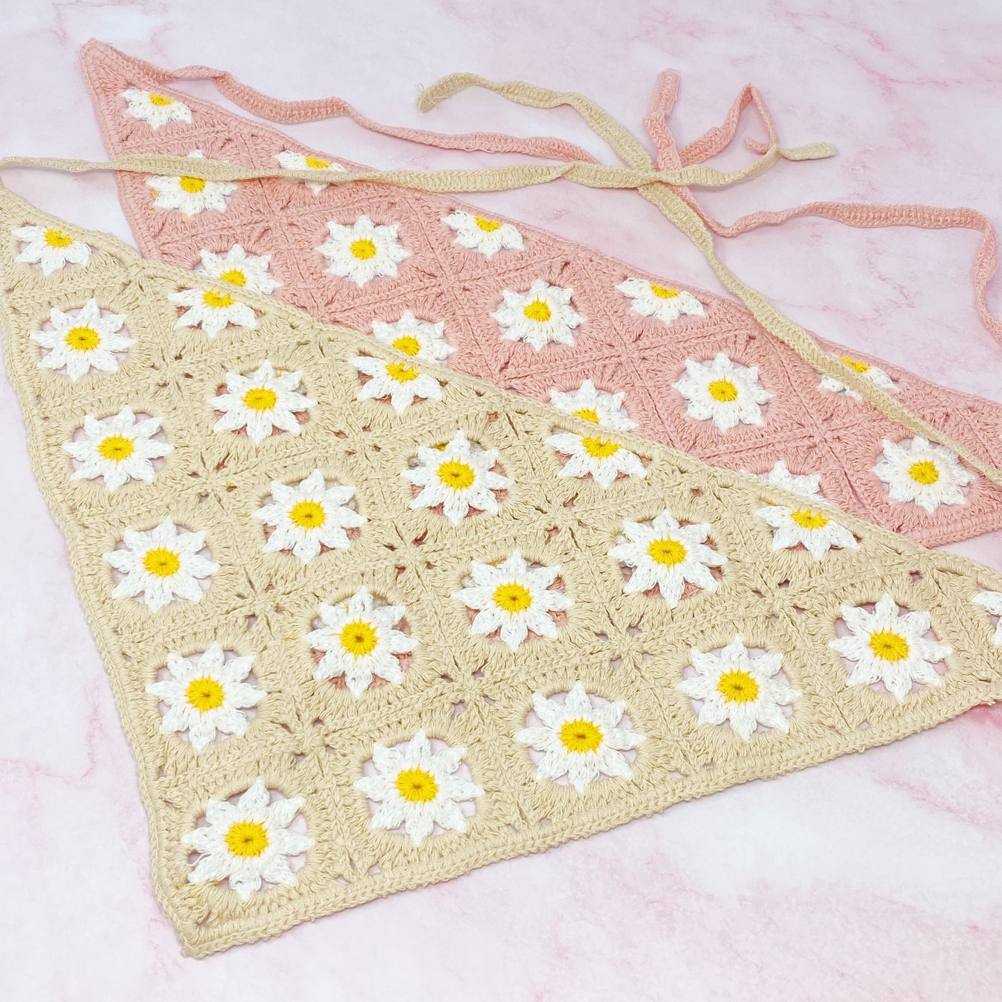 Retro Daisy Crochet Bandana